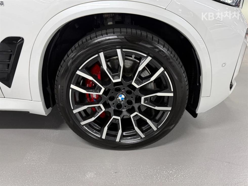 BMW X5 — miniaturë 17