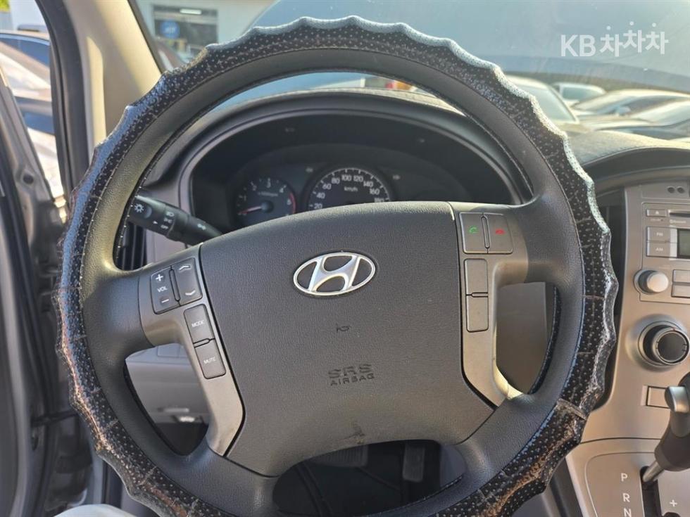 Hyundai Starex — miniaturë 8