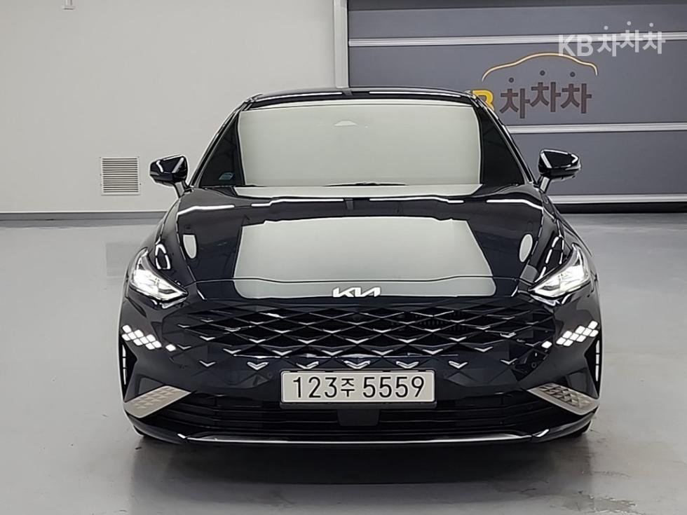 Kia K8 — miniaturë 2