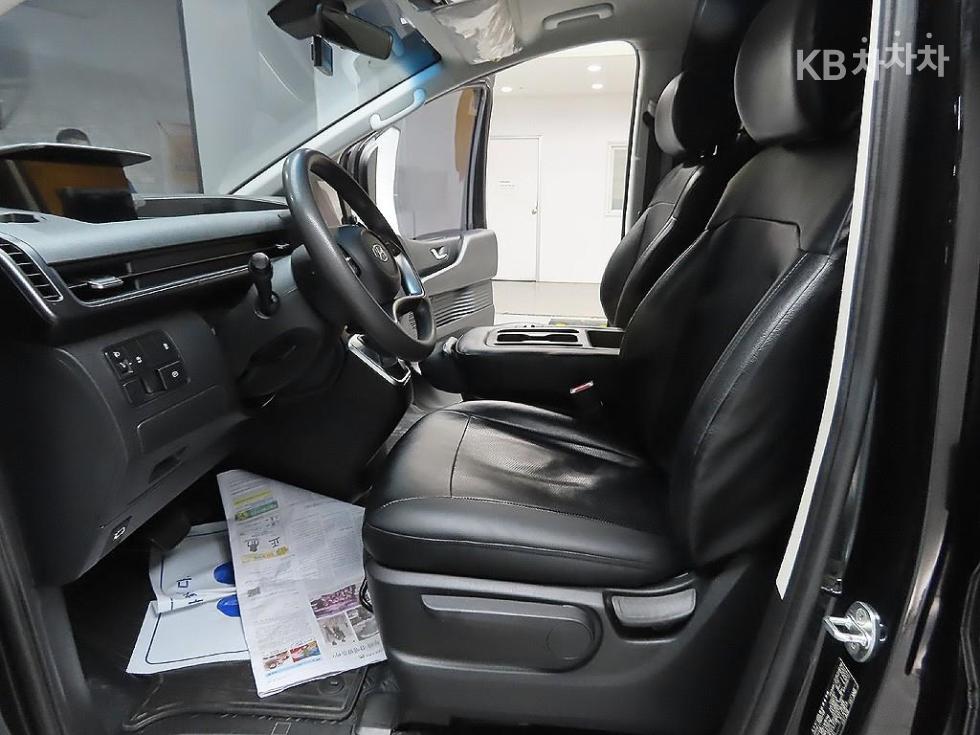 Hyundai Staria — miniaturë 11