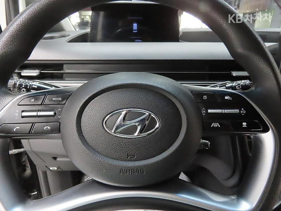 Hyundai Staria — miniaturë 14