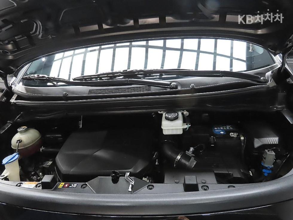 Hyundai Staria — miniaturë 20
