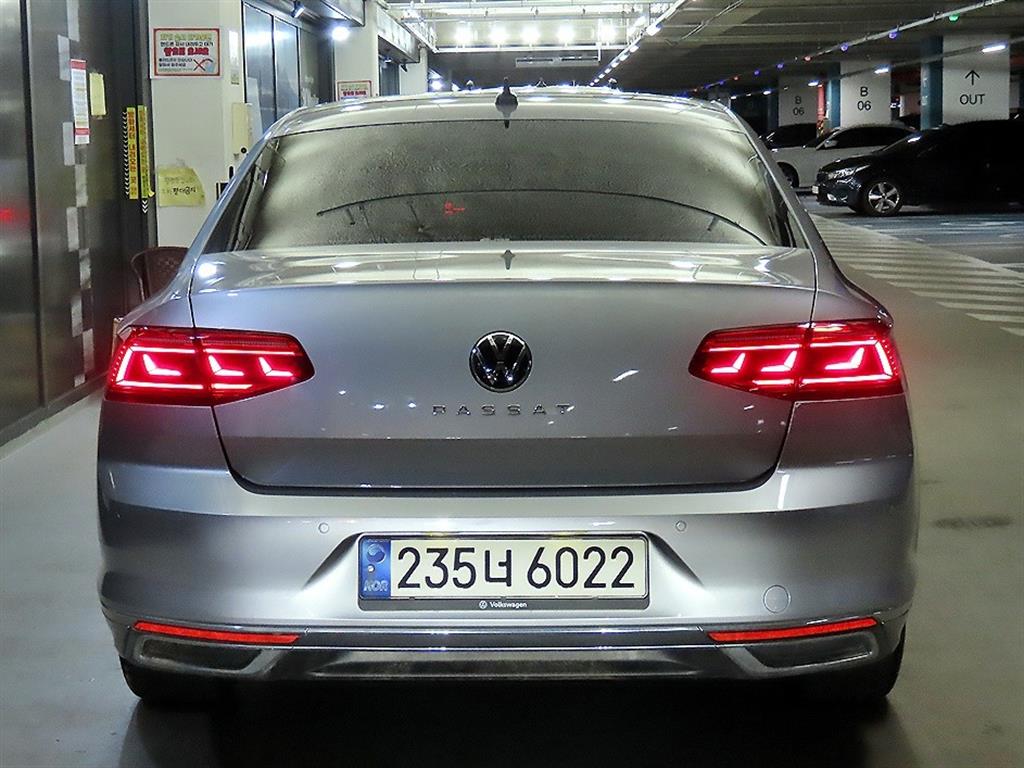 Volkswagen Passat Gt 2021 photo 5