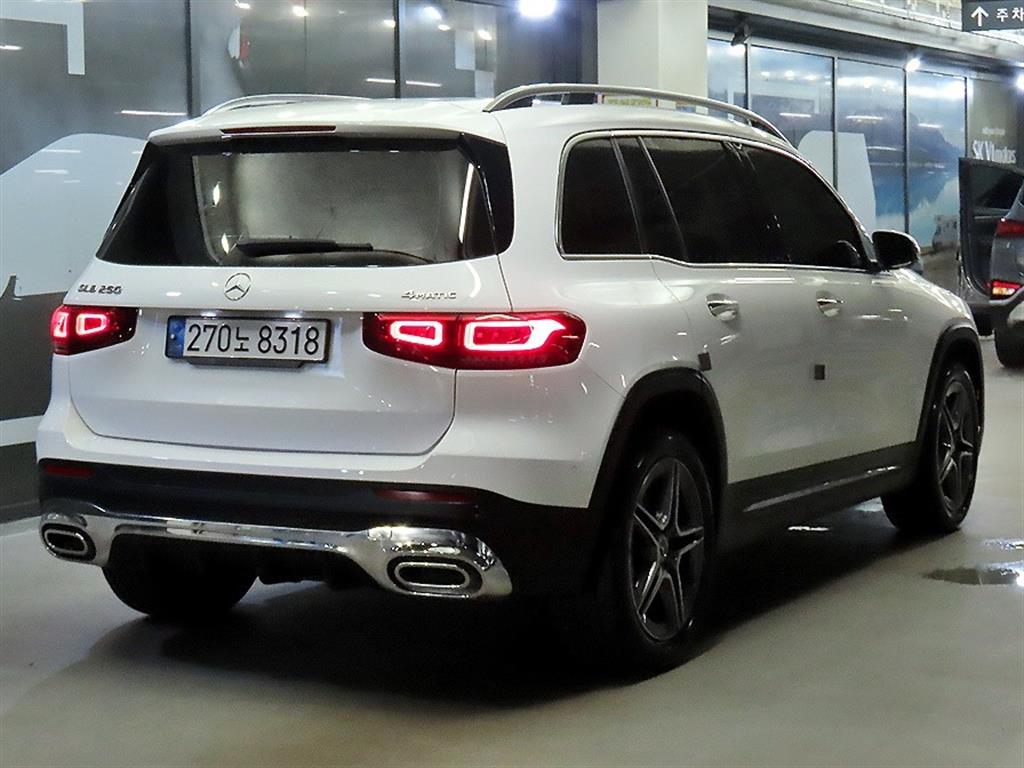 Mercedes-Benz Glb 250 2022 photo 4