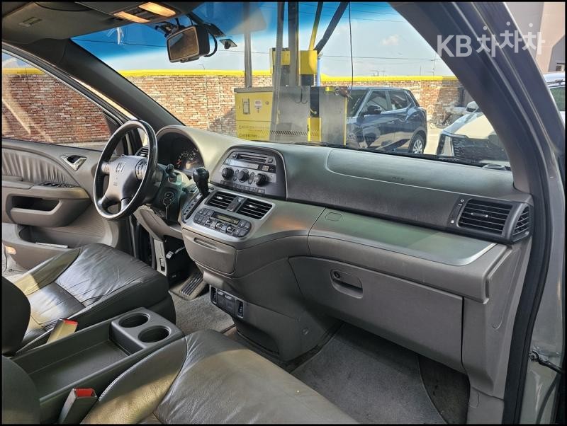 Honda Odyssey — miniaturë 6
