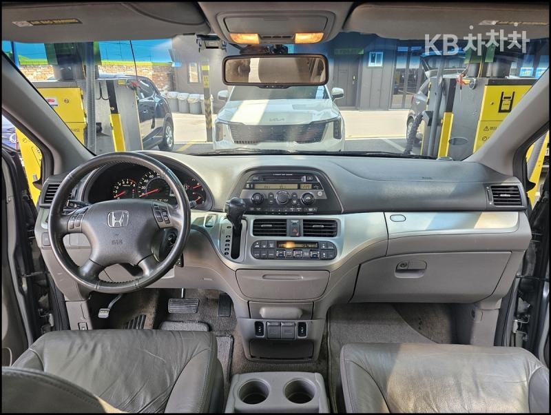 Honda Odyssey — miniaturë 7