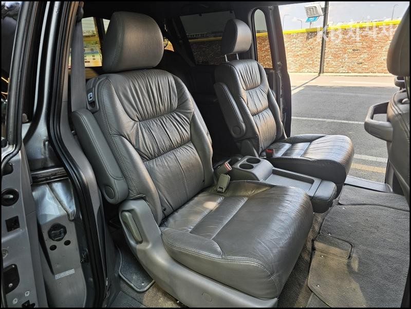 Honda Odyssey — miniaturë 10