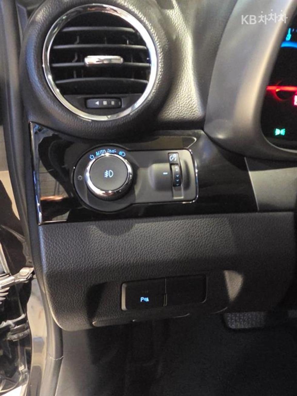 Chevrolet Orlando — miniaturë 12