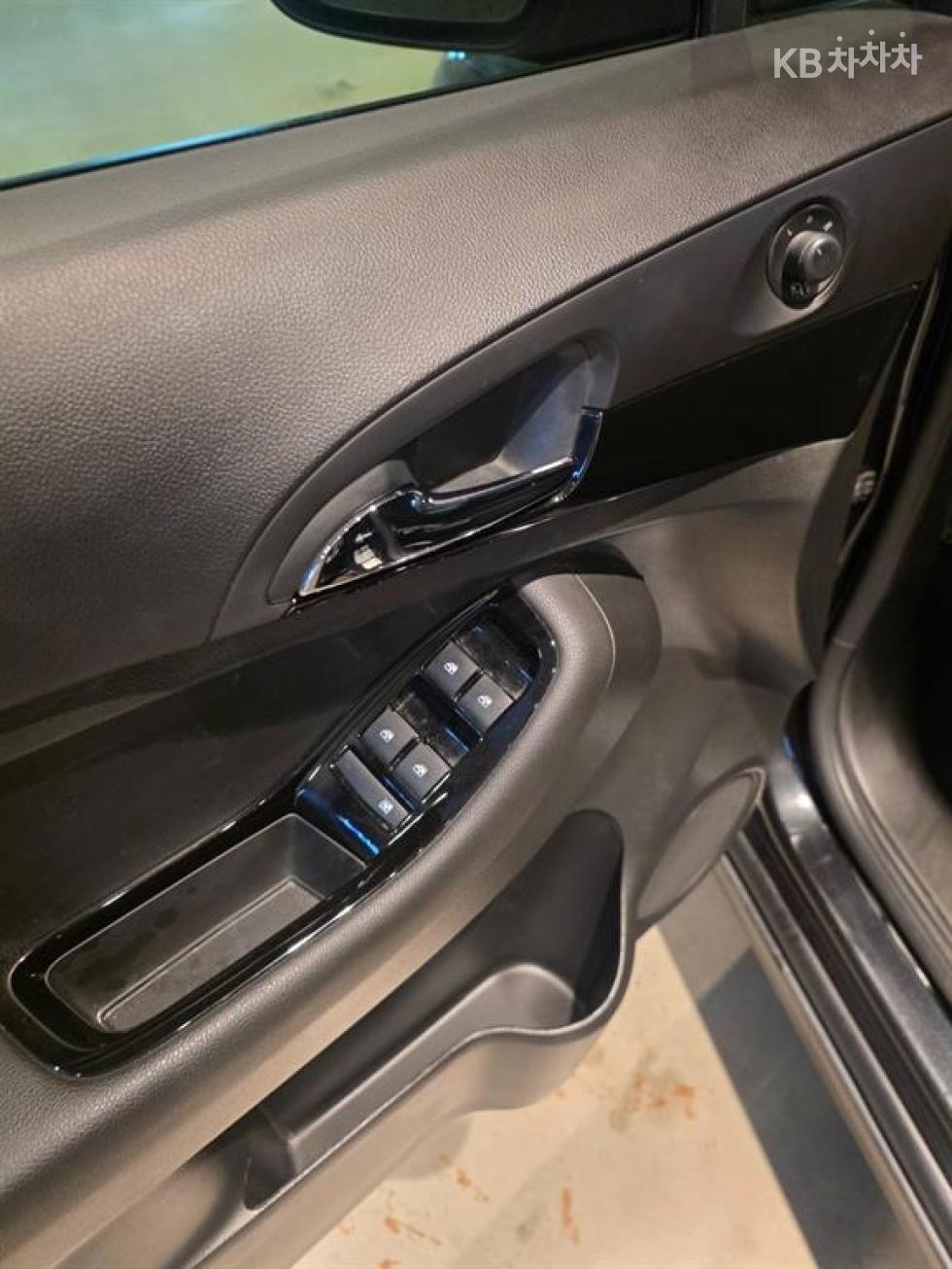 Chevrolet Orlando — miniaturë 14