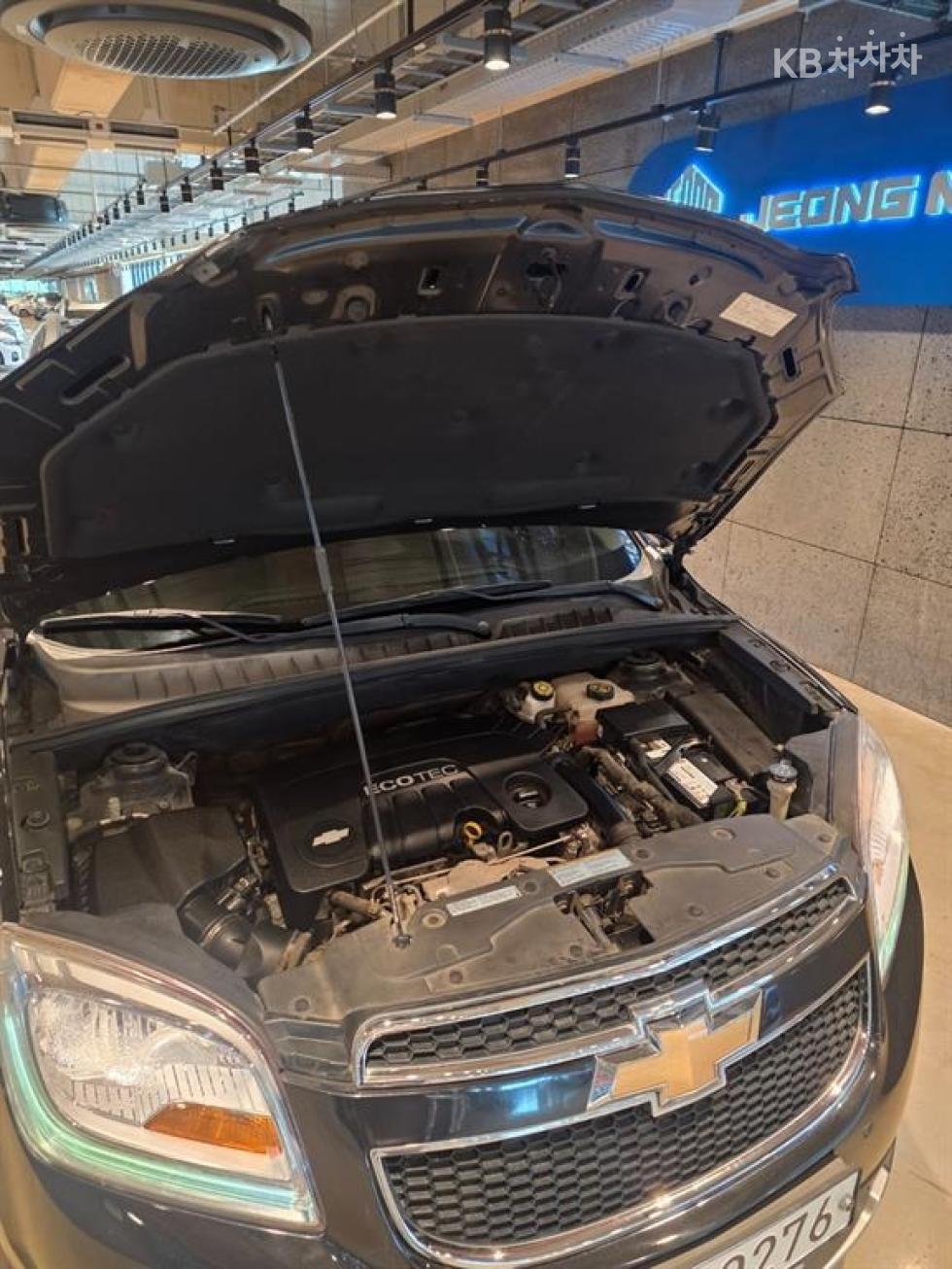 Chevrolet Orlando — miniaturë 17