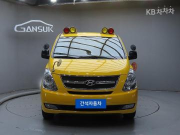 Hyundai Starex 12인승 왜건 CVX — foto 1