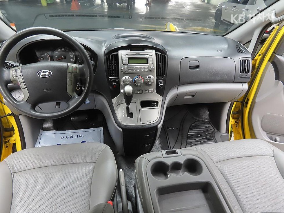 Hyundai Starex — miniaturë 11