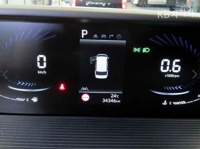 Hyundai Staria — miniaturë 10