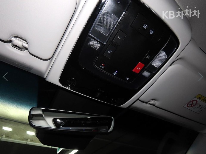 Hyundai Staria — miniaturë 15