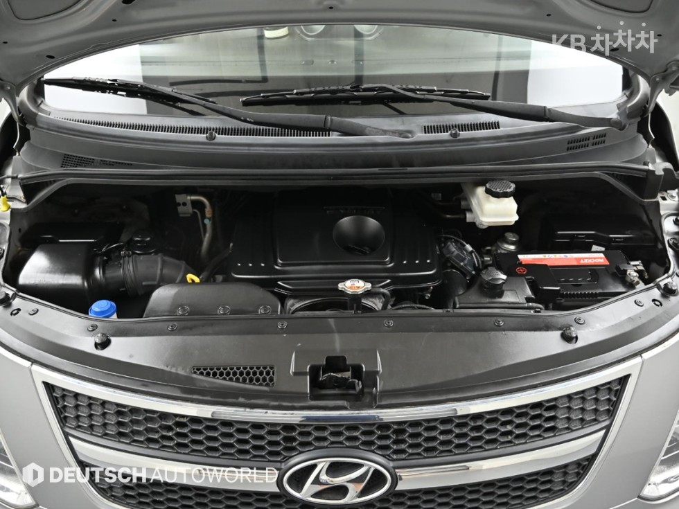 Hyundai Starex — miniaturë 6