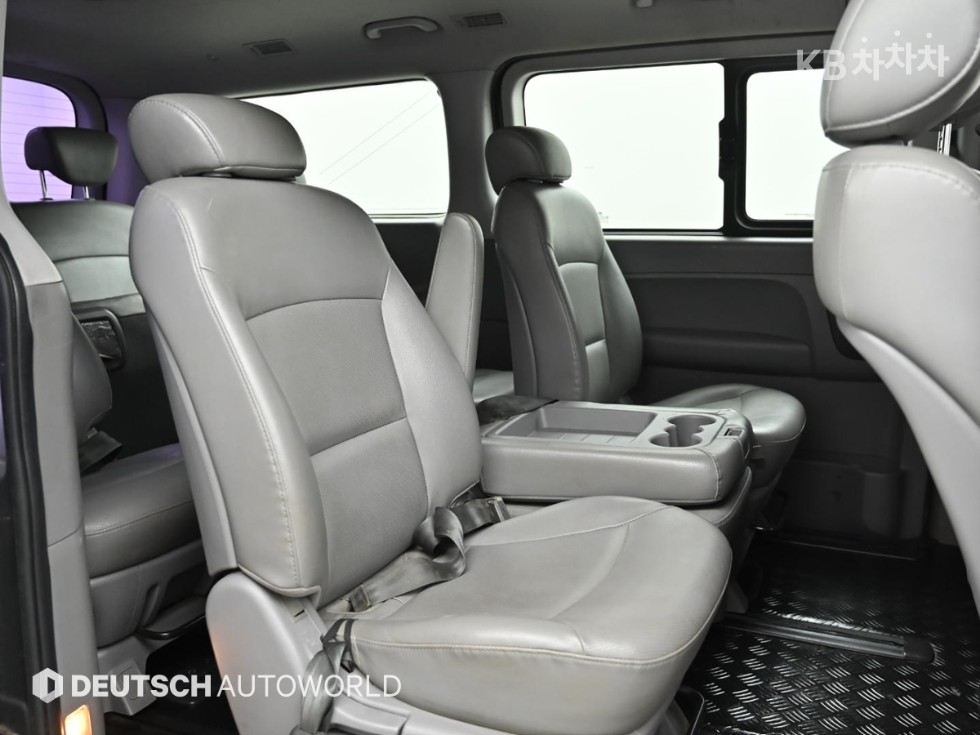 Hyundai Starex — miniaturë 12