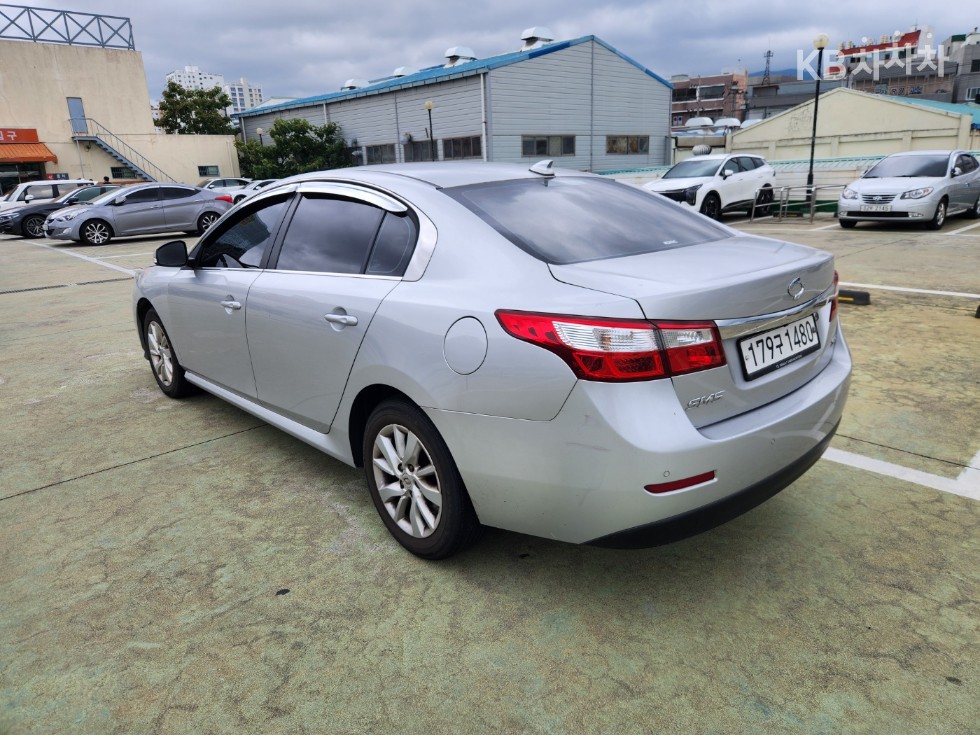 Renault Samsung SM5 — miniaturë 2