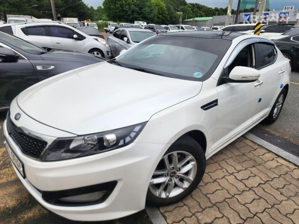 Kia K5 — miniaturë 2