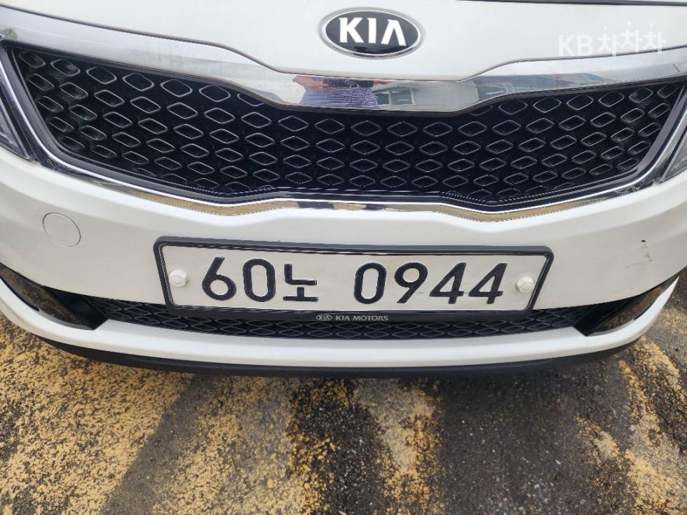 Kia K5 2.0 LPI — foto 1