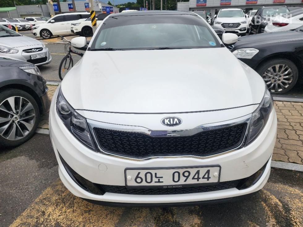 Kia K5 — miniaturë 6