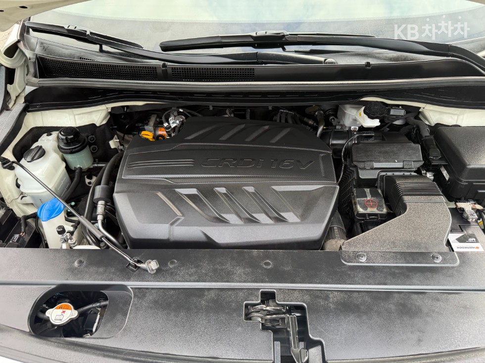 Kia Carnival — miniaturë 6