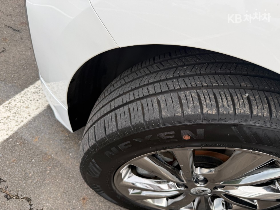 Kia Carnival — miniaturë 31