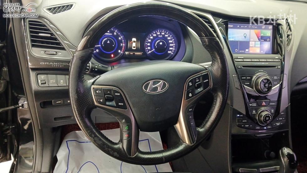 Hyundai Grandeur — miniaturë 11