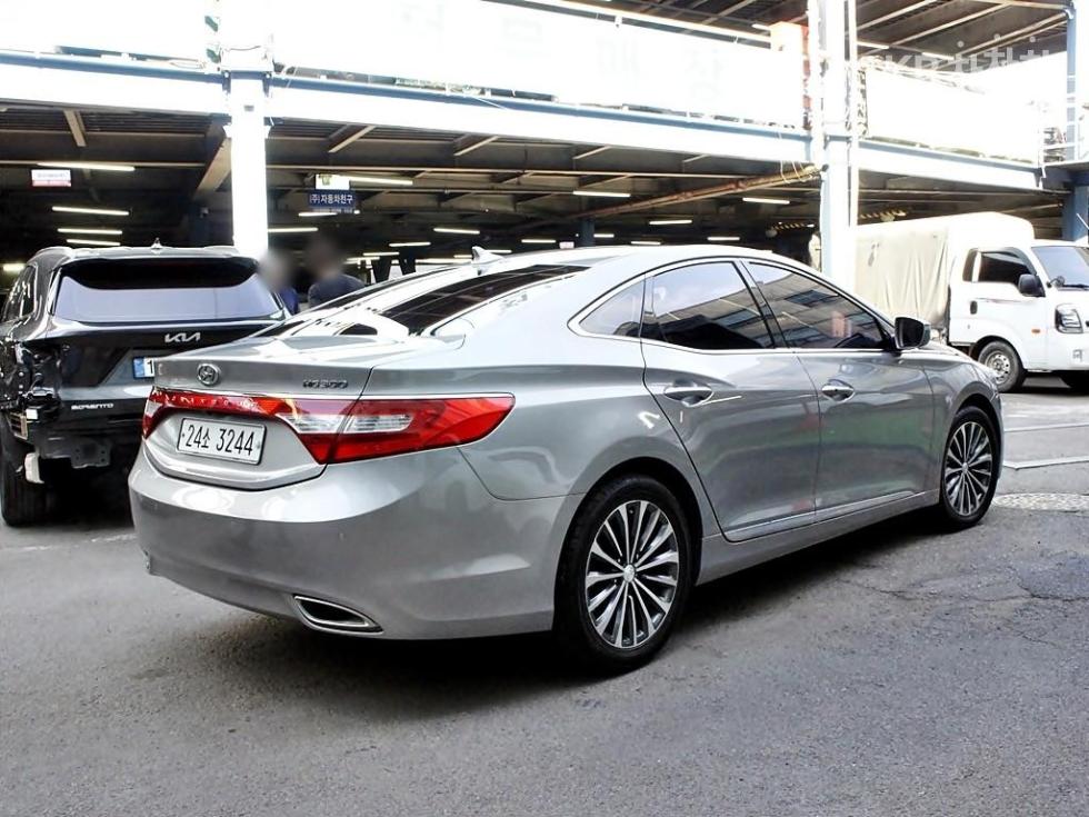 Hyundai Grandeur — miniaturë 4