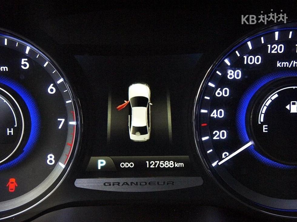 Hyundai Grandeur — miniaturë 9