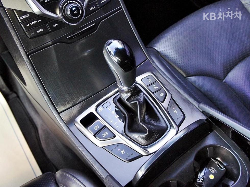 Hyundai Grandeur — miniaturë 11