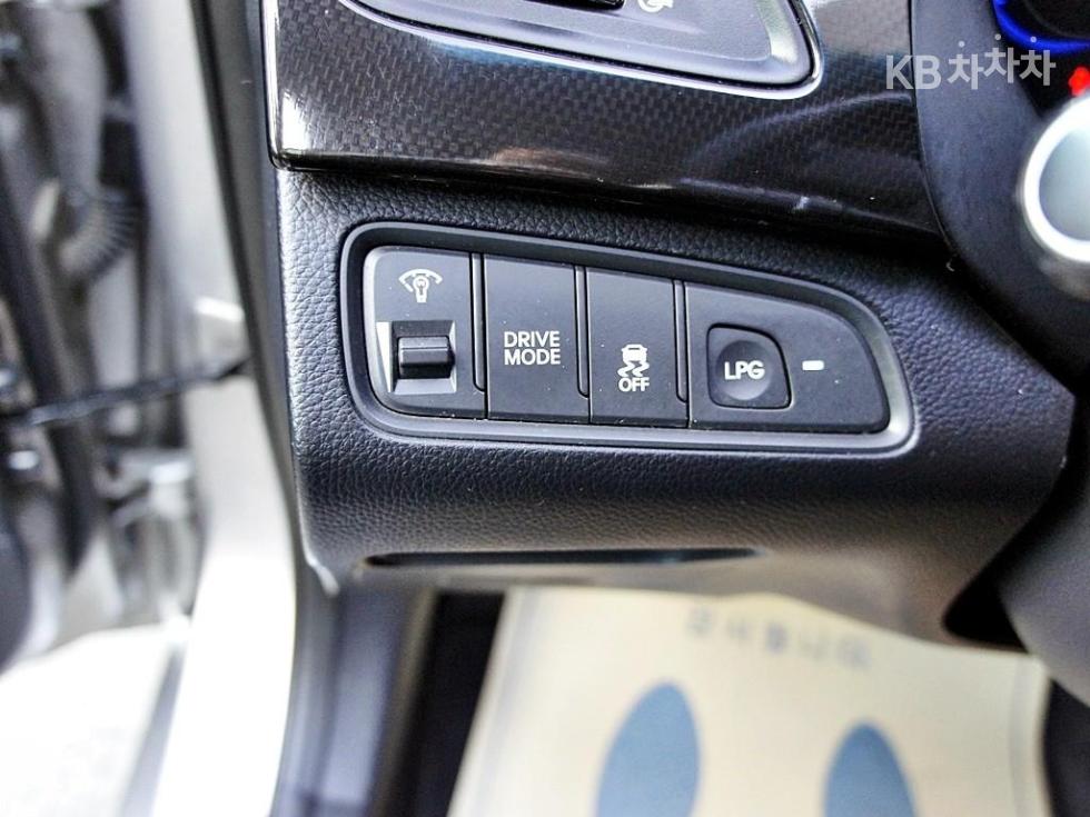 Hyundai Grandeur — miniaturë 14