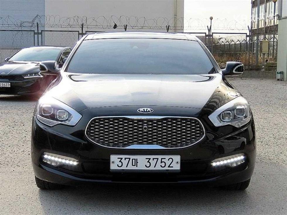 Kia K9
