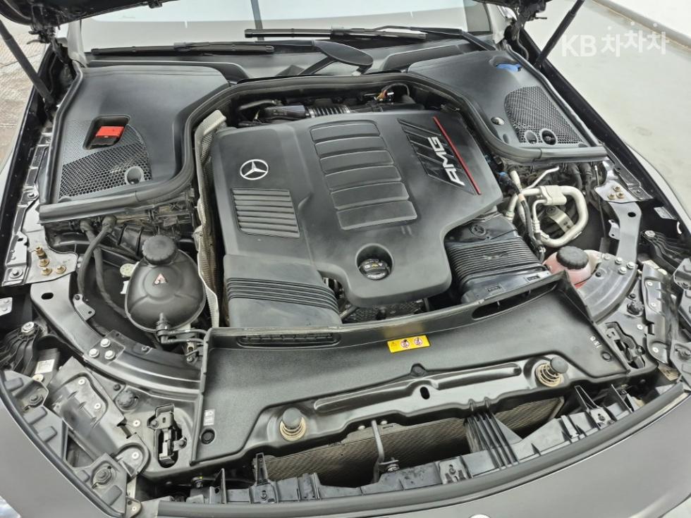Mercedes-Benz AMG GT — miniaturë 6
