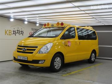 Hyundai Starex 12인승 왜건 CVX — foto 1