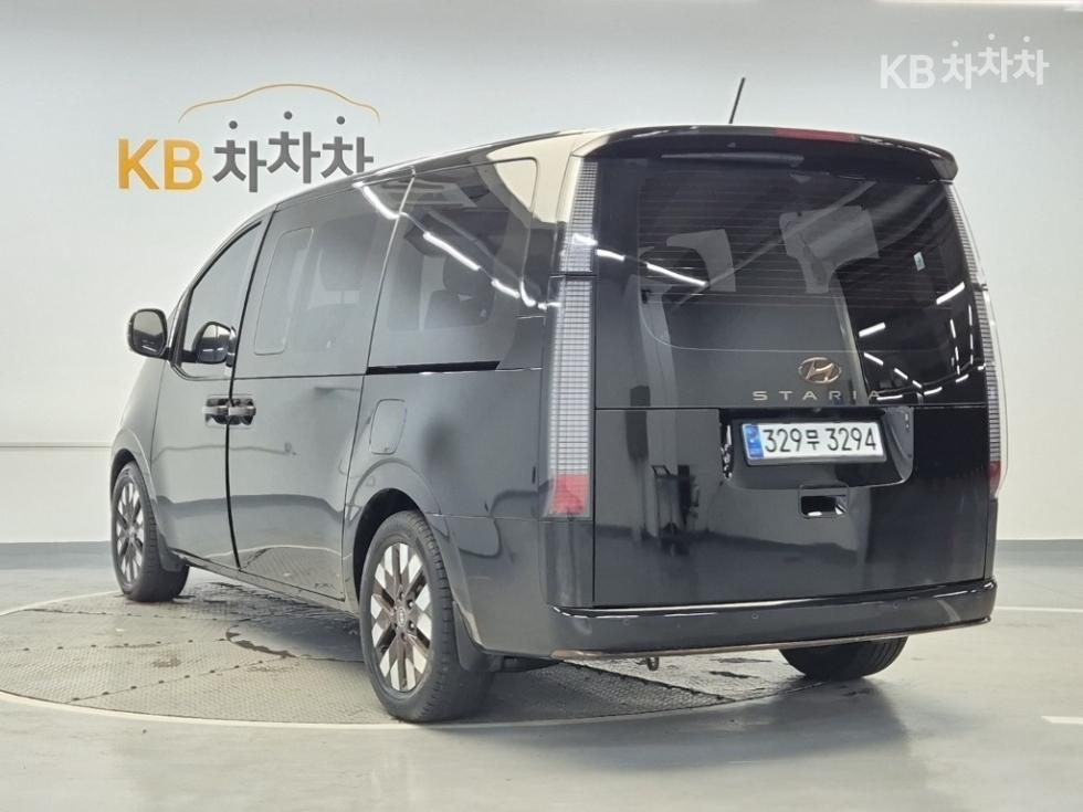 Hyundai Staria — miniaturë 2