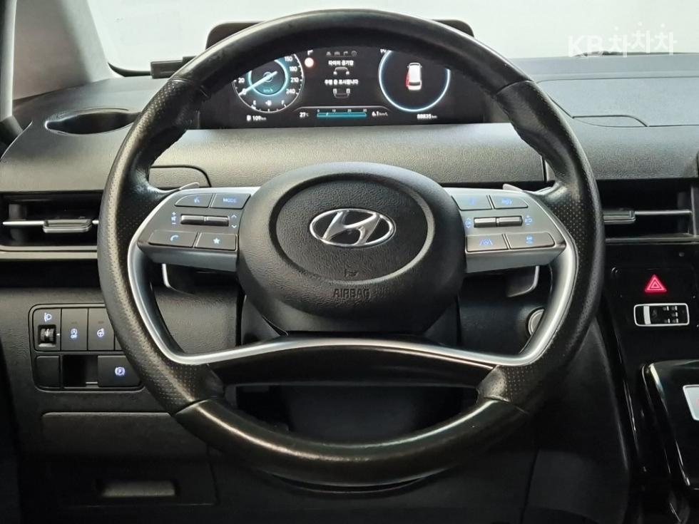 Hyundai Staria — miniaturë 9