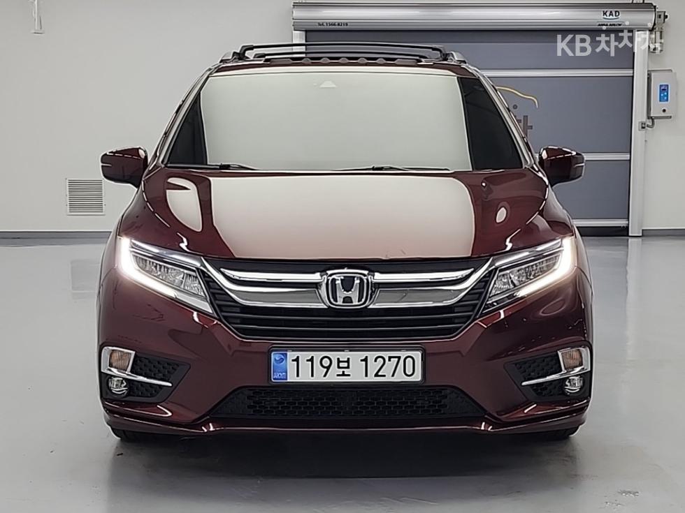 Honda Odyssey — miniaturë 2