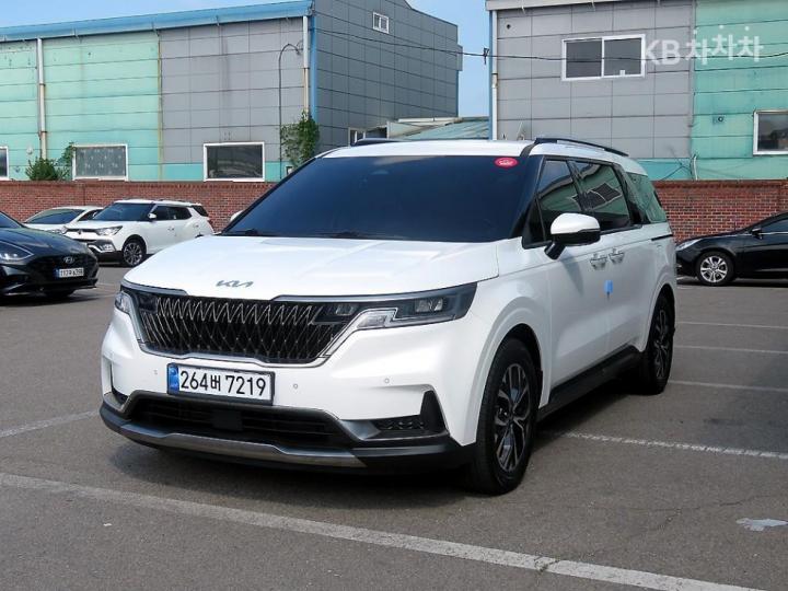 Kia Carnival G3.5 GDI 9인승 — foto 1