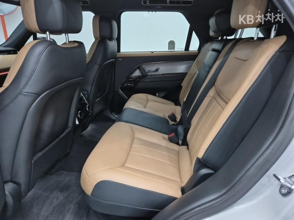 Land Rover Range Rover Sport — miniaturë 12