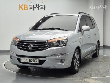 SsangYong Korando 4WD 9-Seater Adventure 60th Edition — foto 1