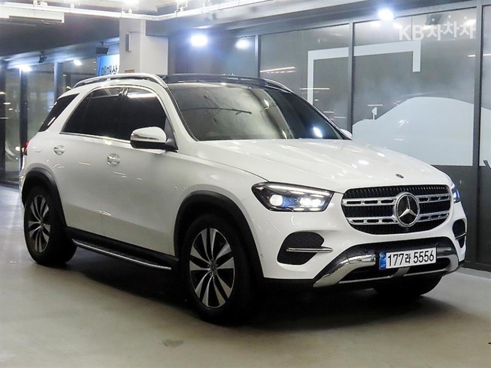 Mercedes-Benz GLE 350 4Matic — foto 1