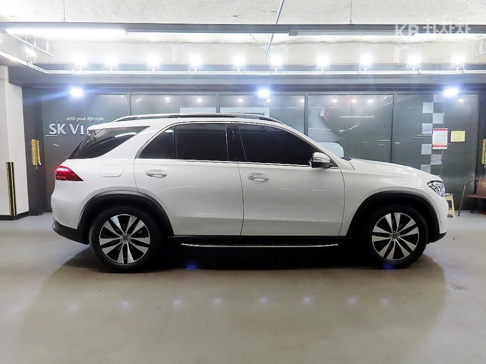 Mercedes-Benz GLE — miniaturë 3