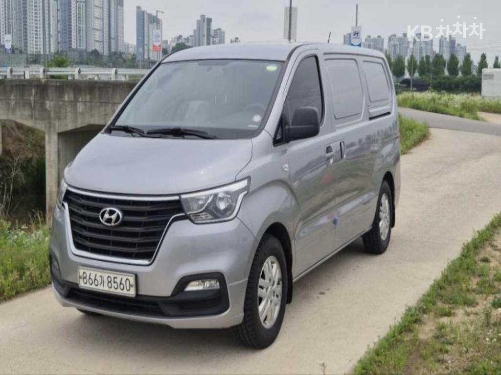 Hyundai Starex — miniaturë 2