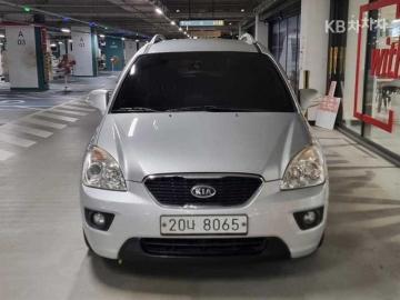 Kia Carens 2.0 lpi glx  advanced — foto 1