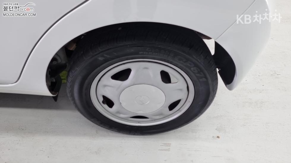Chevrolet Spark — miniaturë 6