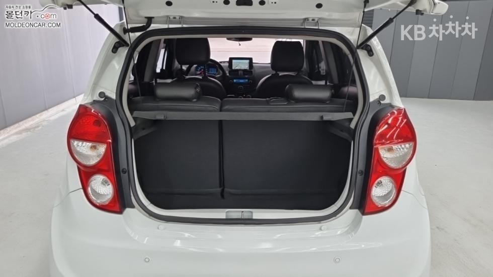Chevrolet Spark — miniaturë 18