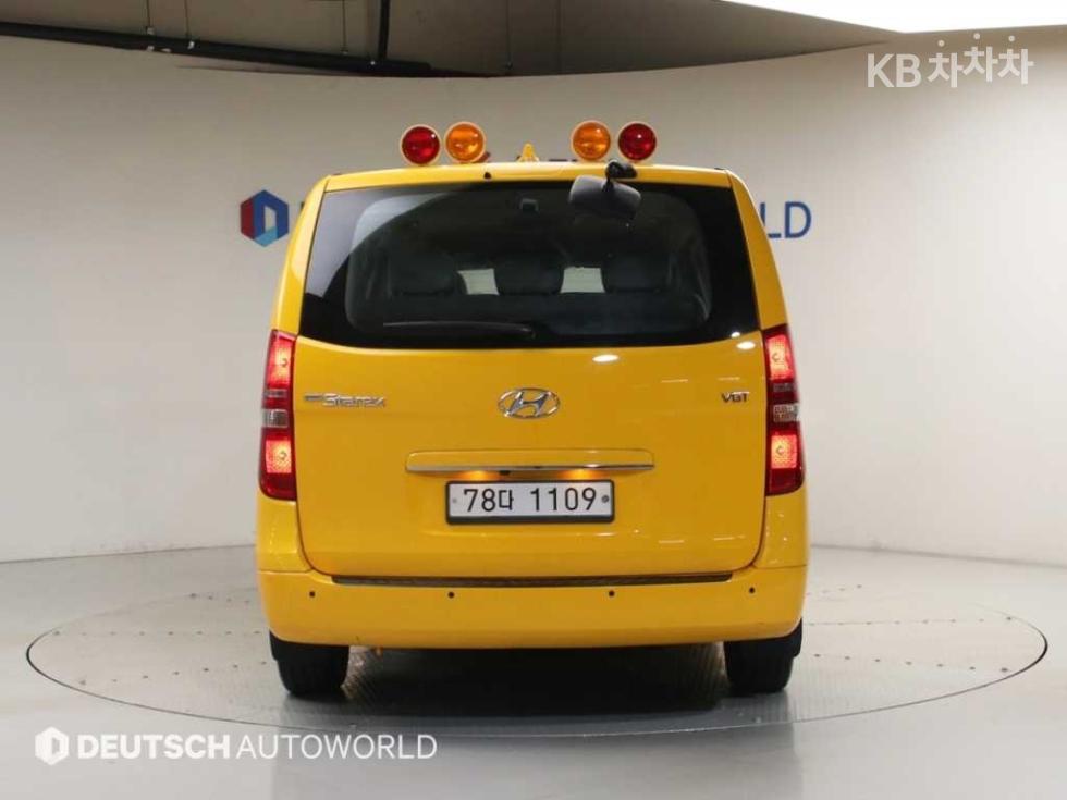 Hyundai Starex — miniaturë 4