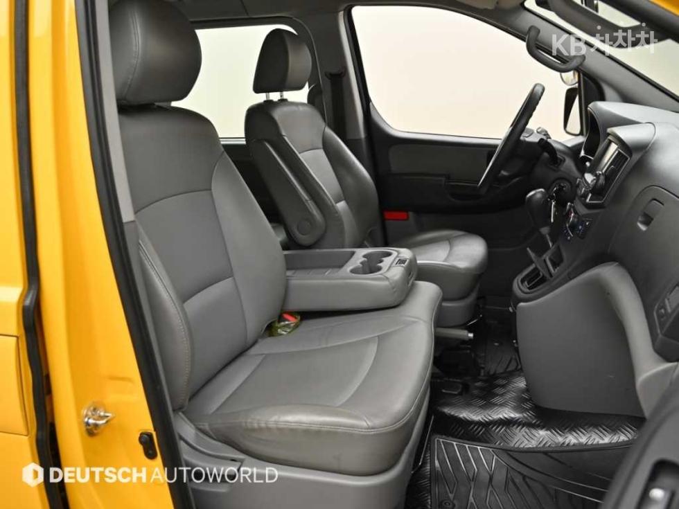 Hyundai Starex — miniaturë 10