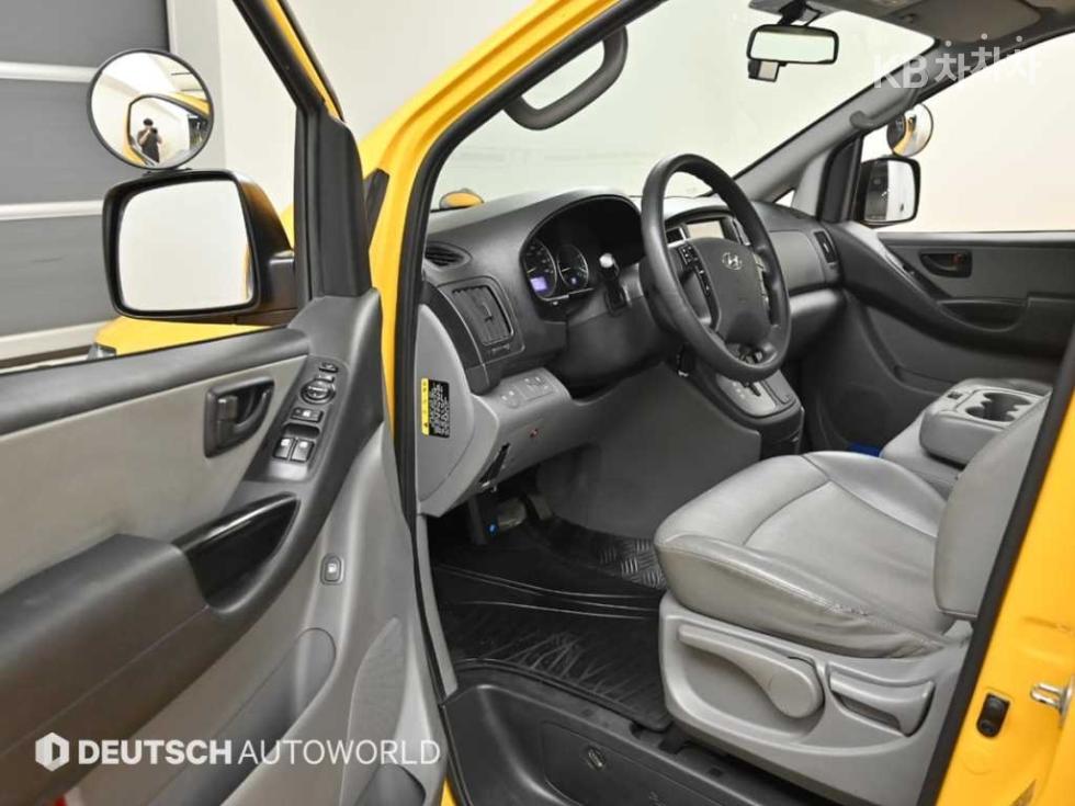 Hyundai Starex — miniaturë 11