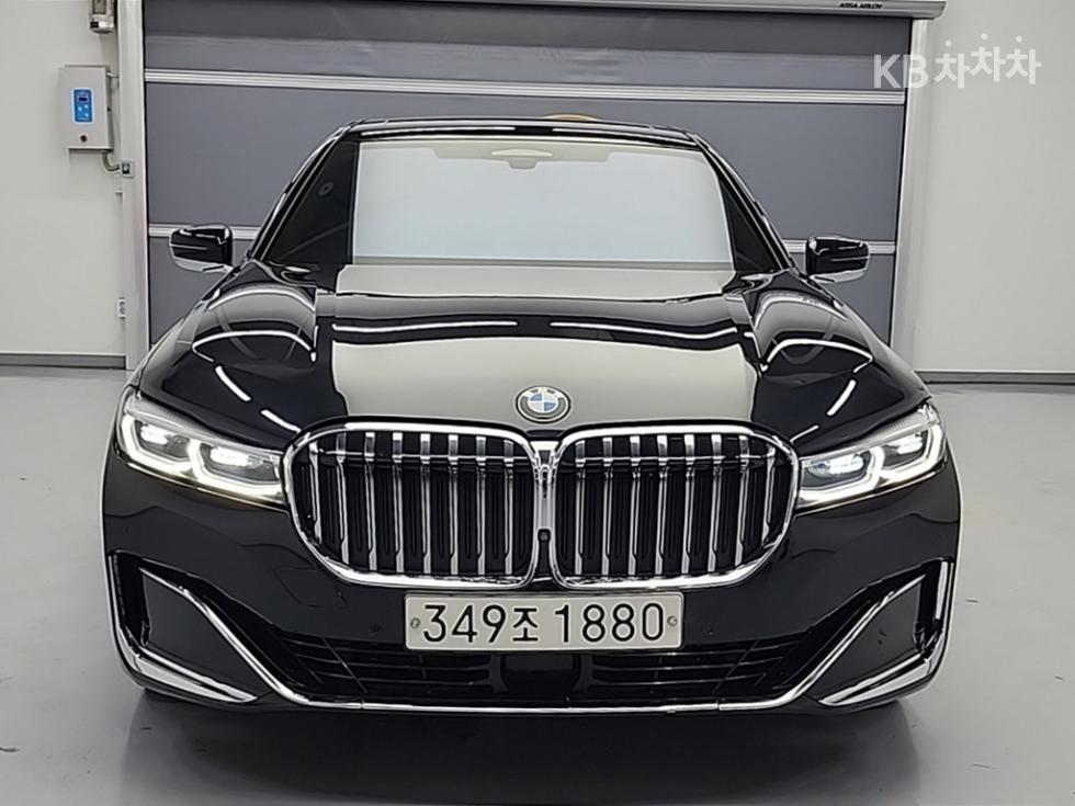 2020 BMW BMW 7 (G11) photo